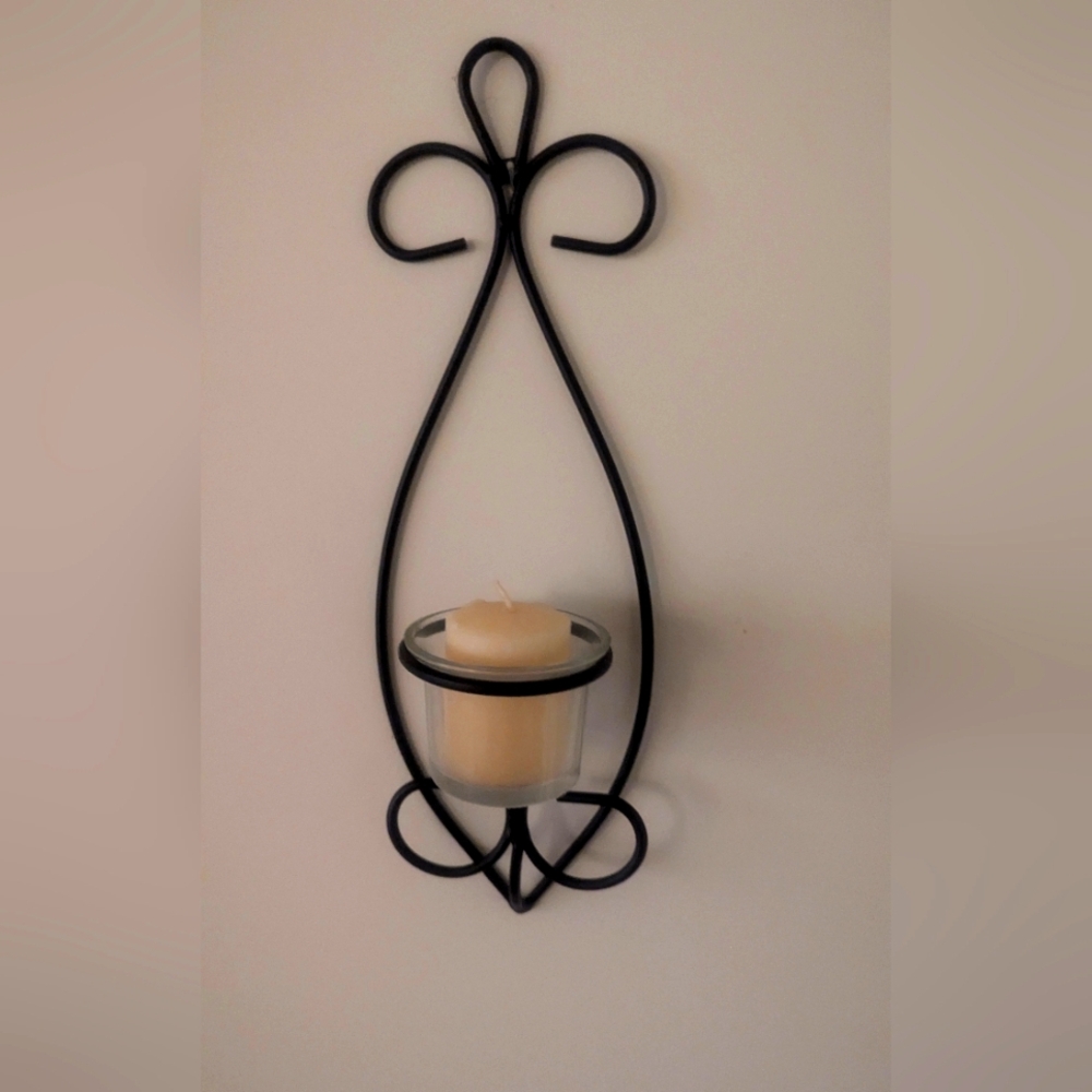 Vintage Set of 2 wall mount candle holders. Metal, glass, and candles included.